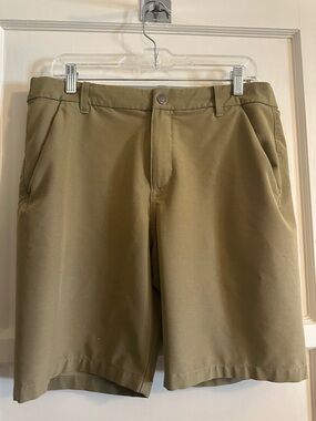 Men's Khaki Golf Shorts